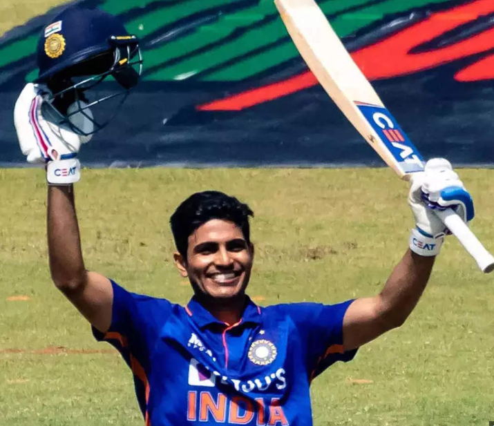 Shubman Gill’s Rise to Stardom: Indian Cricket Legends Rohit Sharma and Virat Kohli Mentor the Young Sensation